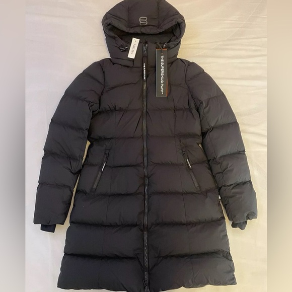 New Aritzia Supersnug Puff Mid - Picture 1 of 6